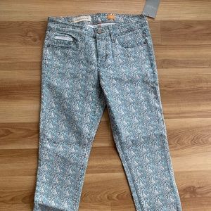 BNWT Anthropologie Jeans Floral Print